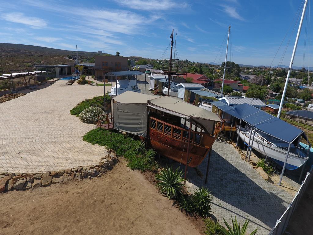 Mount Noah Lodge Oudtshoorn Exterior photo